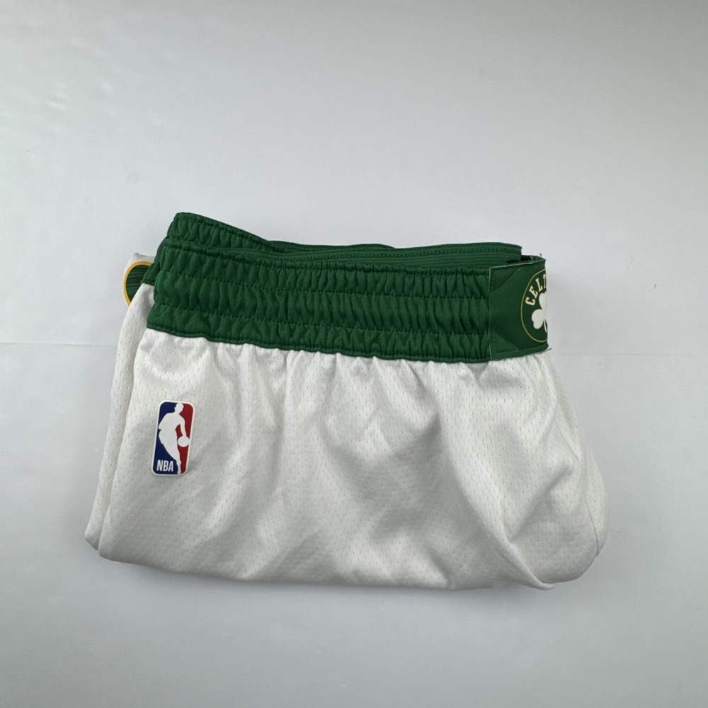 Nike NBA Boston Celtics 2017-18 City Edition Swingman Shorts NWT 3XL 912078-100 - Picture 14 of 14